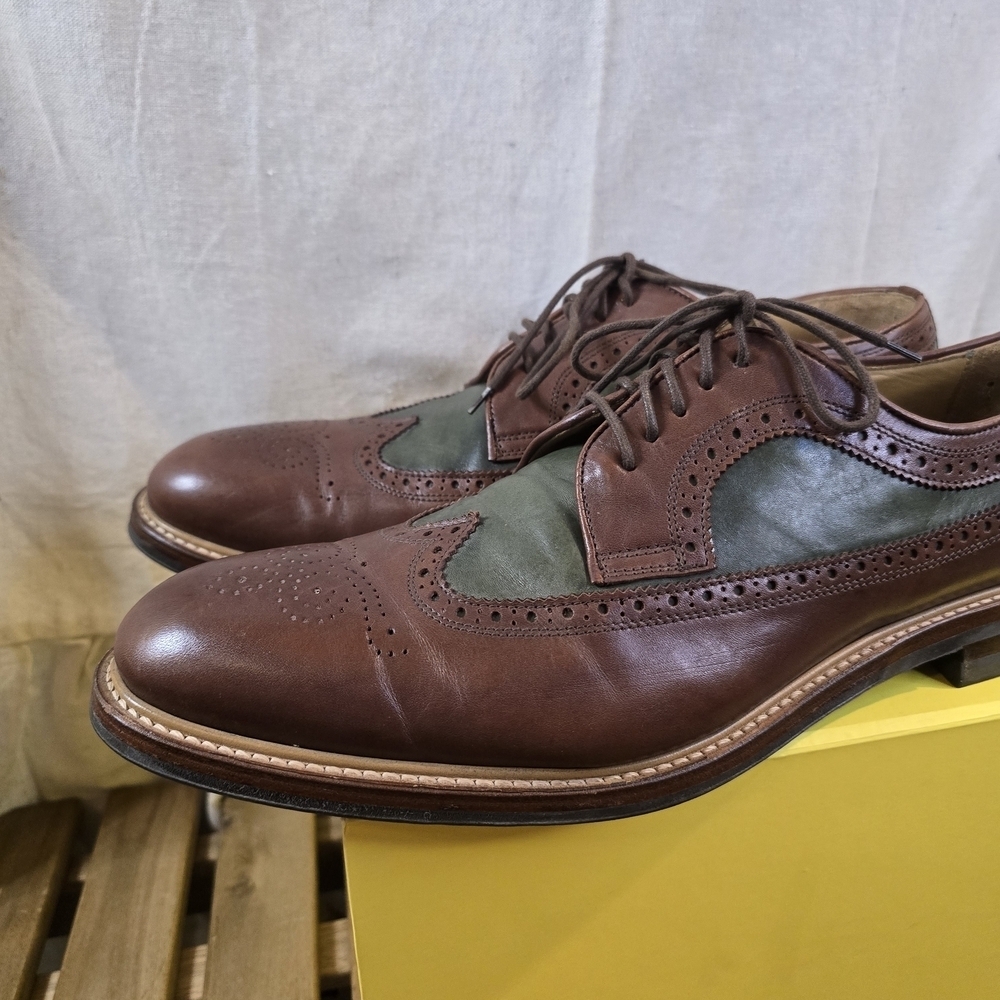 Charles Tyrwhitt Brown and Olive Oxfords - Picture 7 of 12